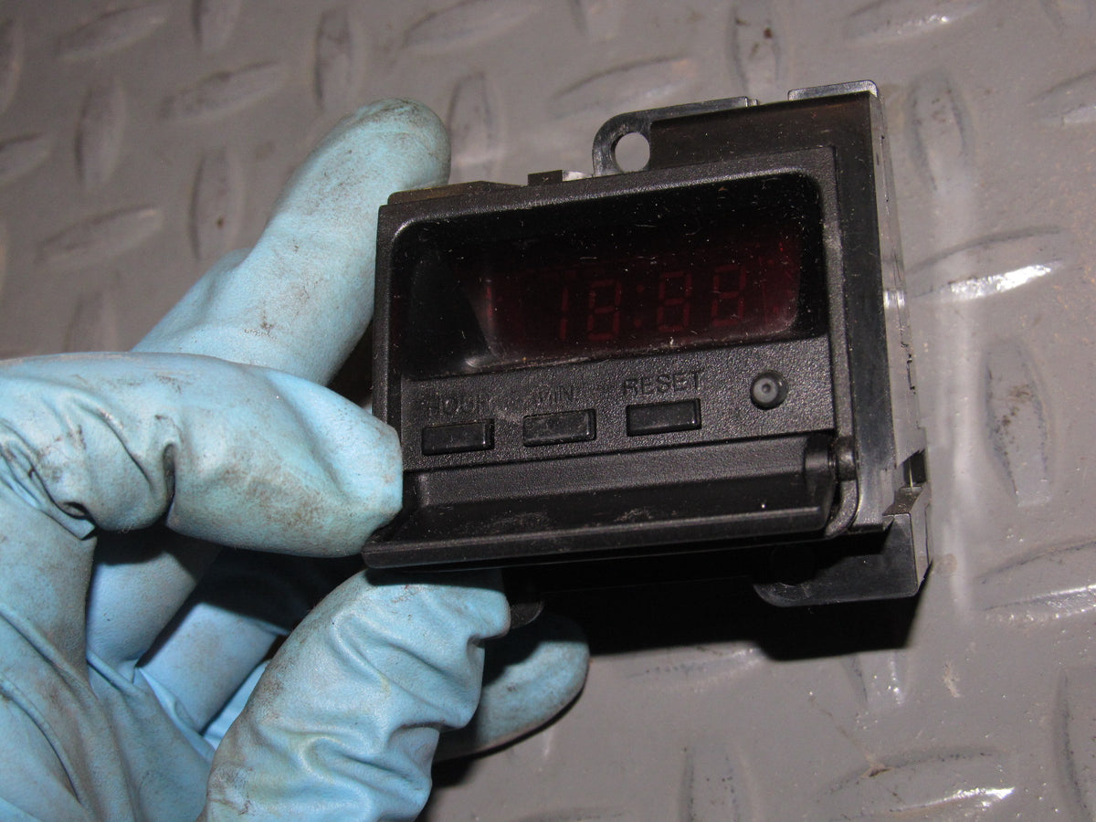 97 98 99 00 01 Honda Prelude OEM Dash Digital Clock