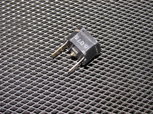 Toyota Universal Breaker 82650-12020 DC12/24v.14A