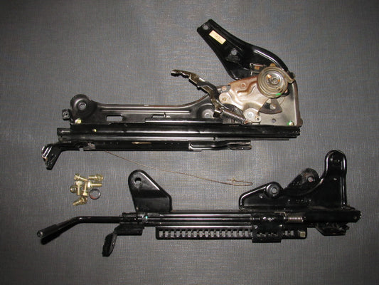 92 93 94 95 96 Honda Prelude OEM Front Seat Track - Left