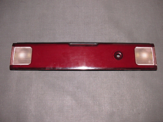 88 89 90 91 Honda CRX OEM Tail Light Reverse Lamp Center Panel