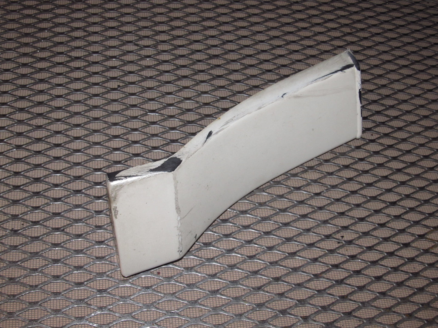 87 88 89 Nissan 300zx OEM Fender Lower Guard Cover - Left