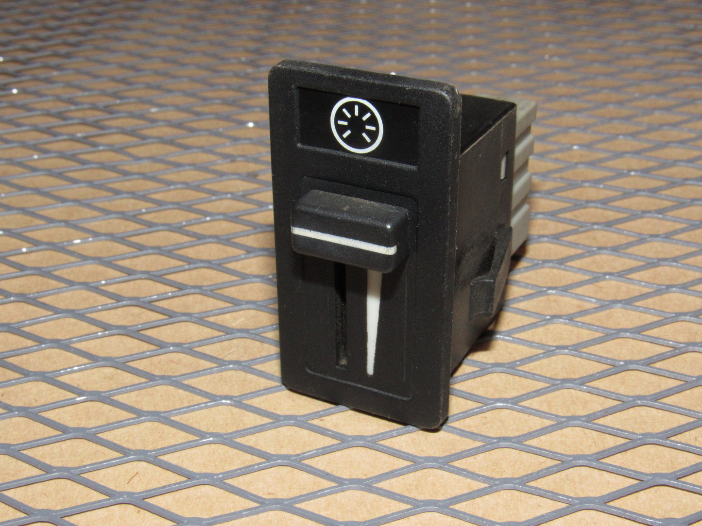 92 93 94 Volvo 960 OEM Dash Light illumination Dimmer Switch