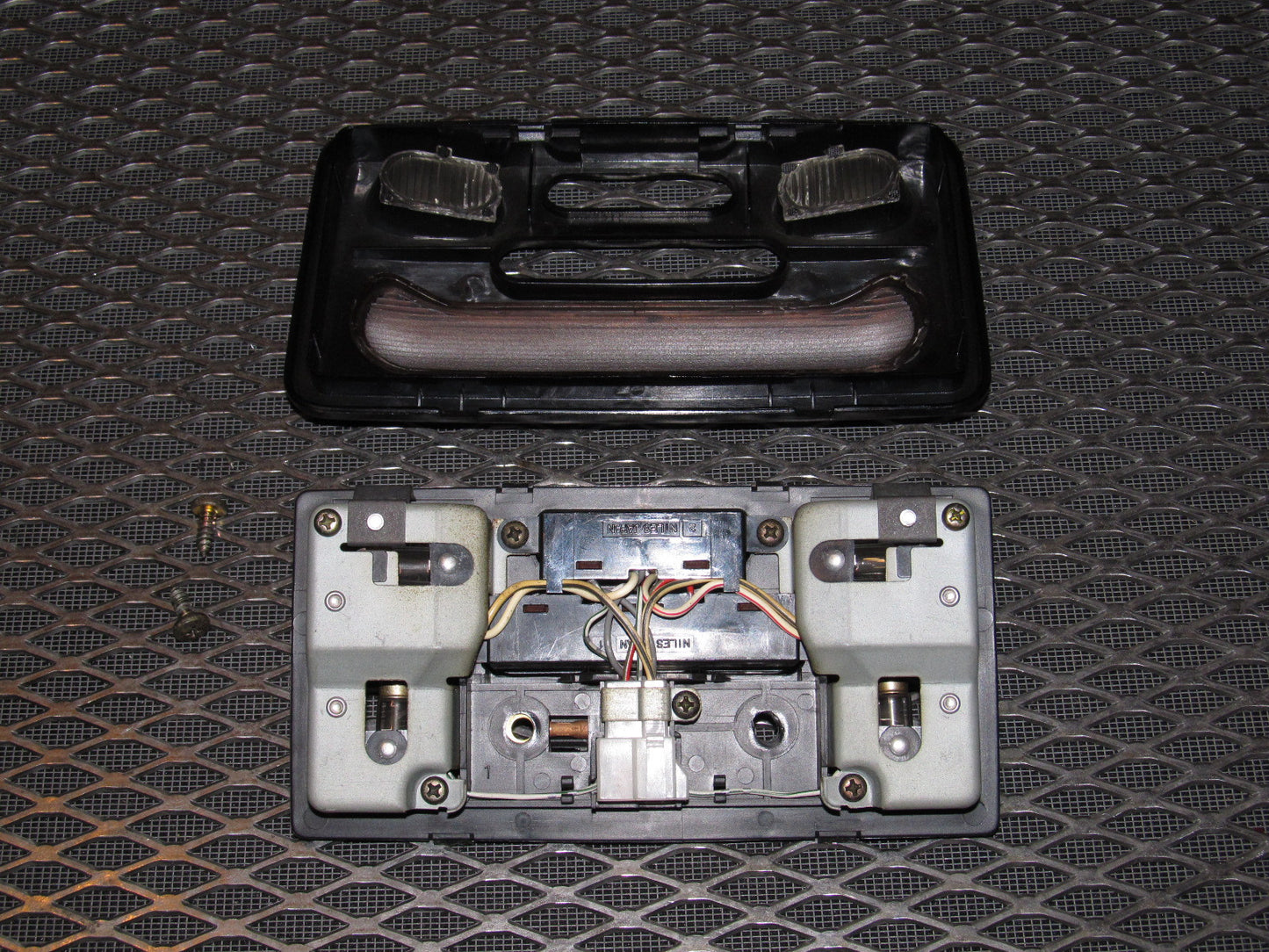 94 95 96 97 Mitsubishi 3000GT OEM Interior Map Dome Light