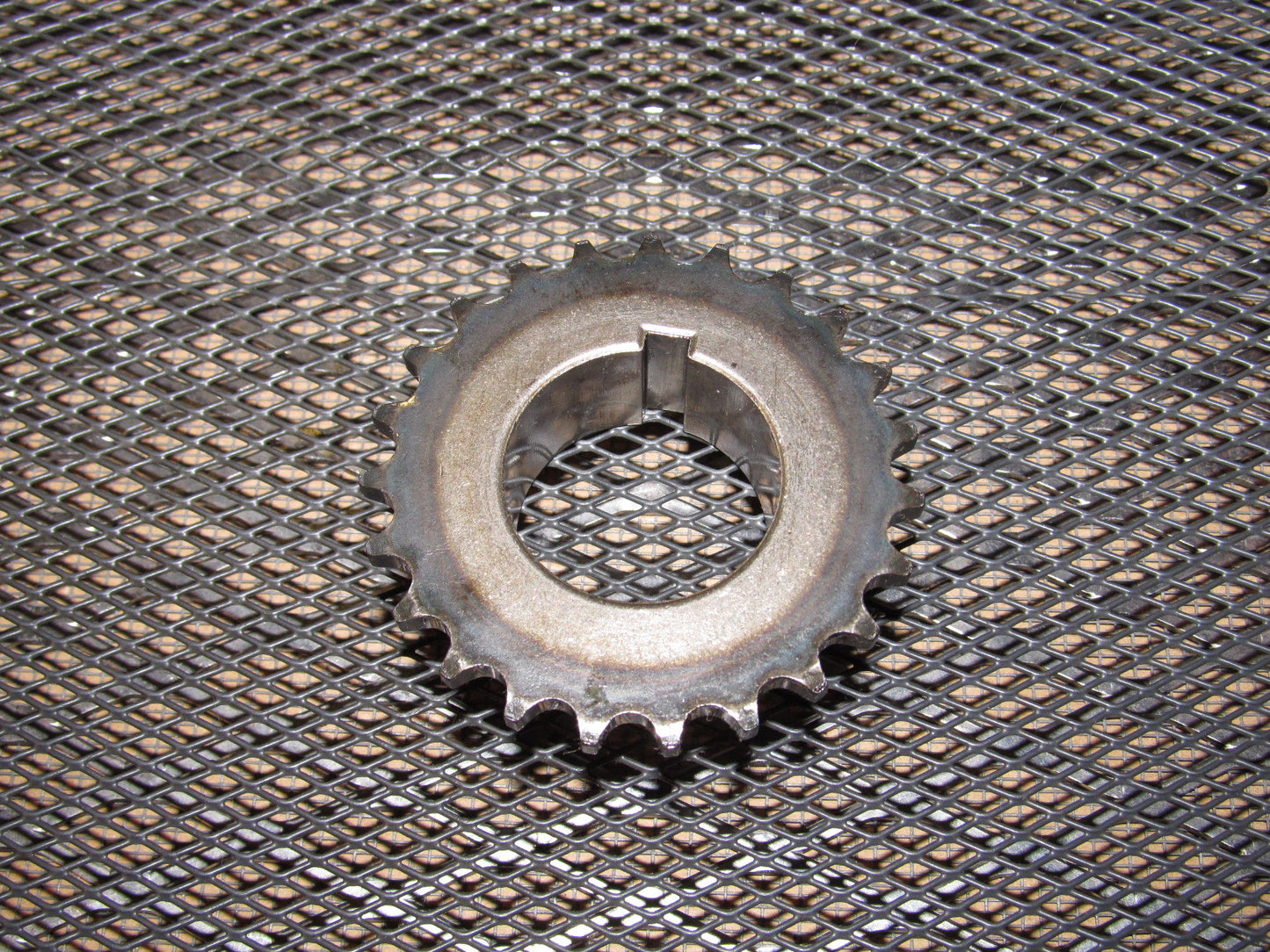 84 85 Mazda RX7 OEM Engine Oil Pump Drive Sprocket