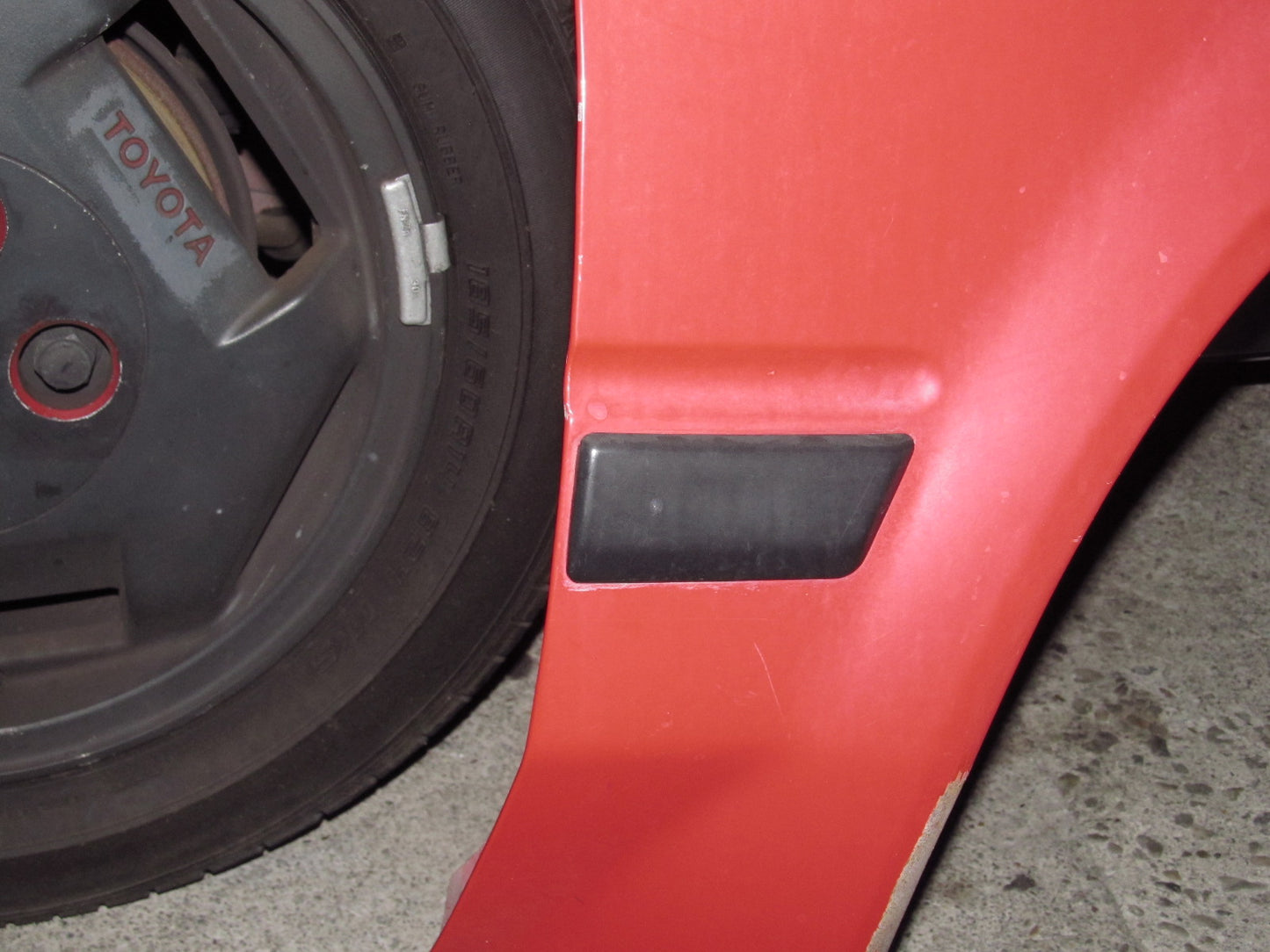 85 86 Toyota MR2 OEM Exterior Fender Moulding - Right