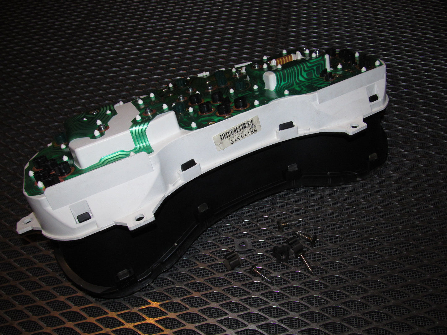 95 96 Mitsubishi 3000GT OEM Instrument Cluster Speedometer