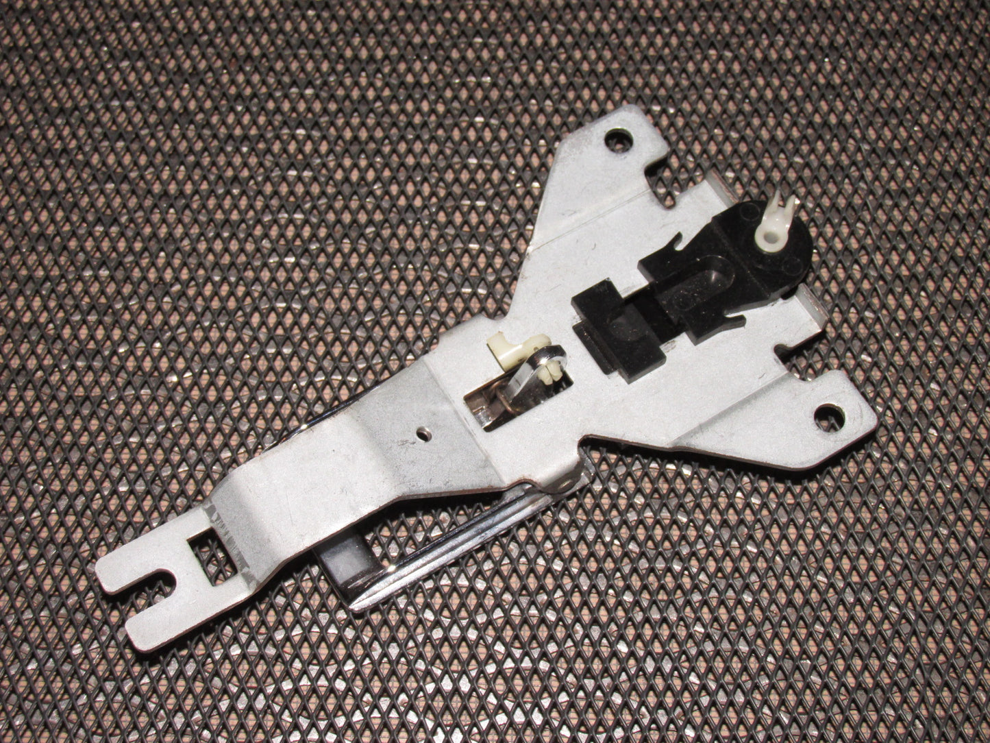87 88 89 Chrysler Conquest OEM Interior Door Handle - Left