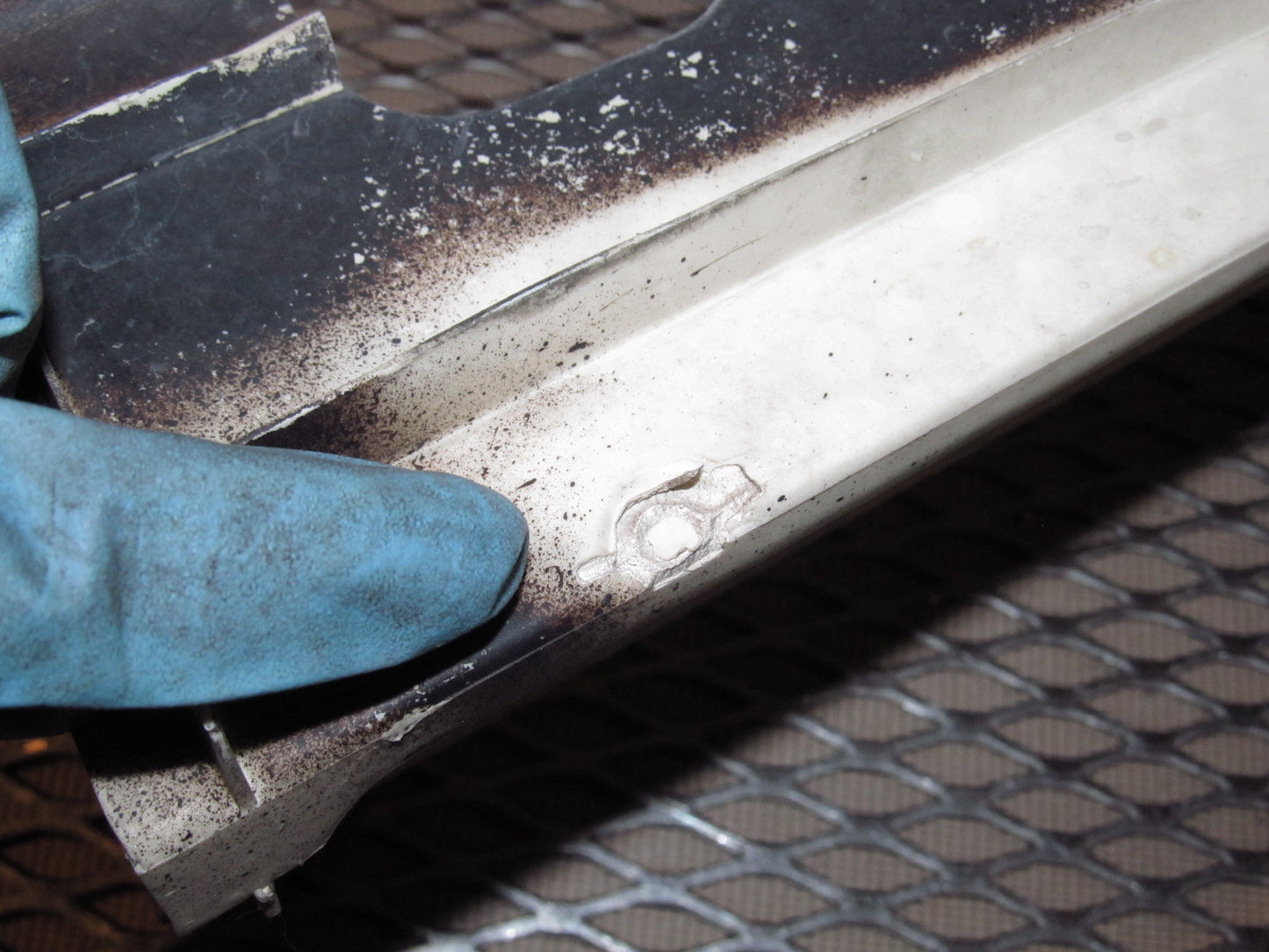 87 88 89 Nissan 300zx OEM Front Bumper Grille Air Vent