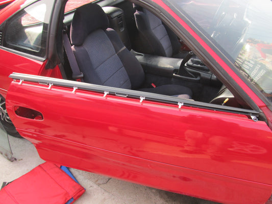 91 92 93 94 95 Toyota MR2 OEM Exterior Window Guide Moulding - Right