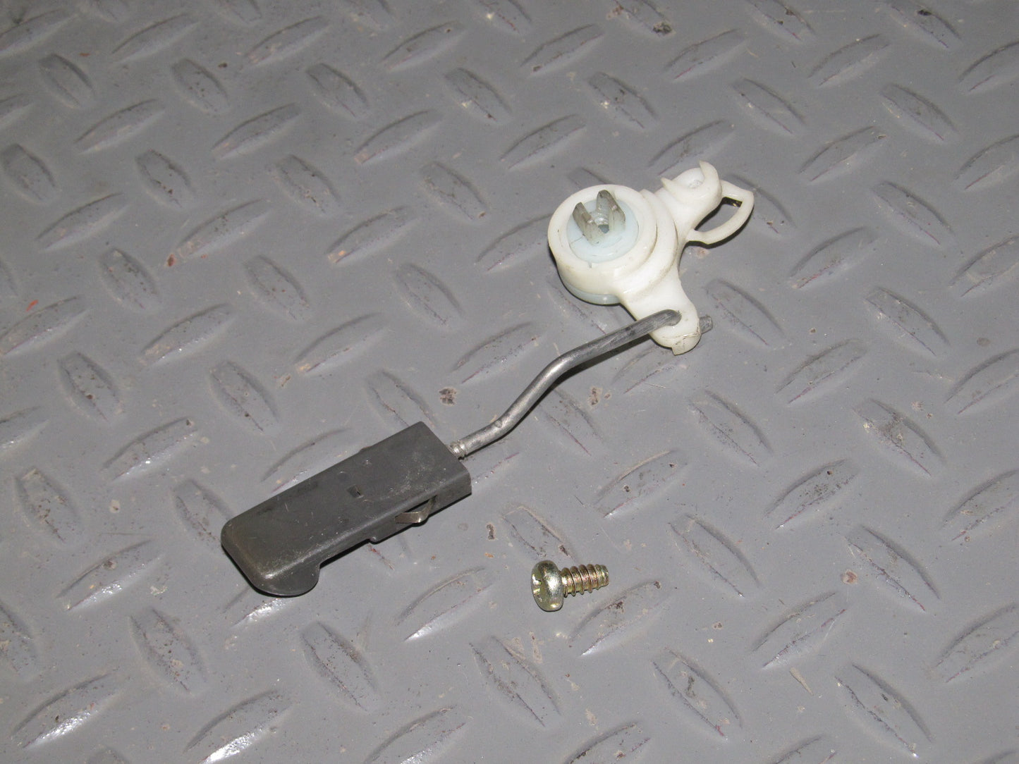 92 93 94 95 Honda Civic OEM Rear Door Lock Switch & Linkage - Left