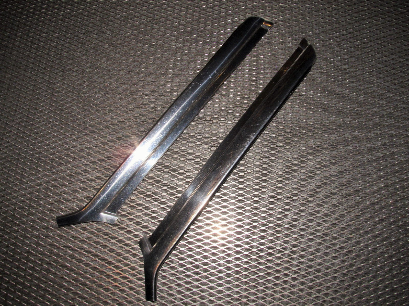 81 82 83 Datsun 280zx OEM 2+0 Windshield & Door Chrome Moulding Set