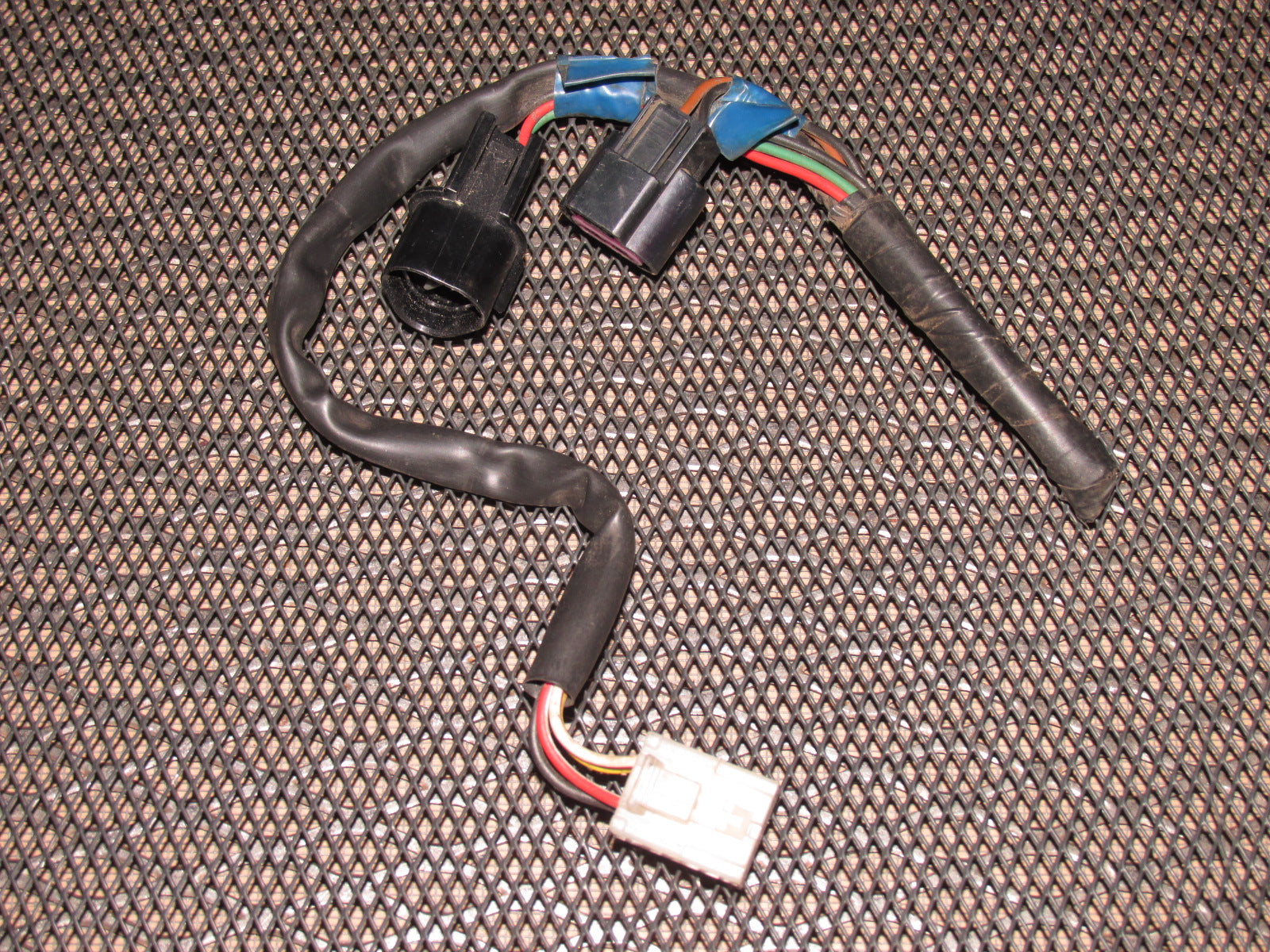 87 88 89 Chrysler Conquest OEM Door Latch Actuator Pigtail Harness - Left