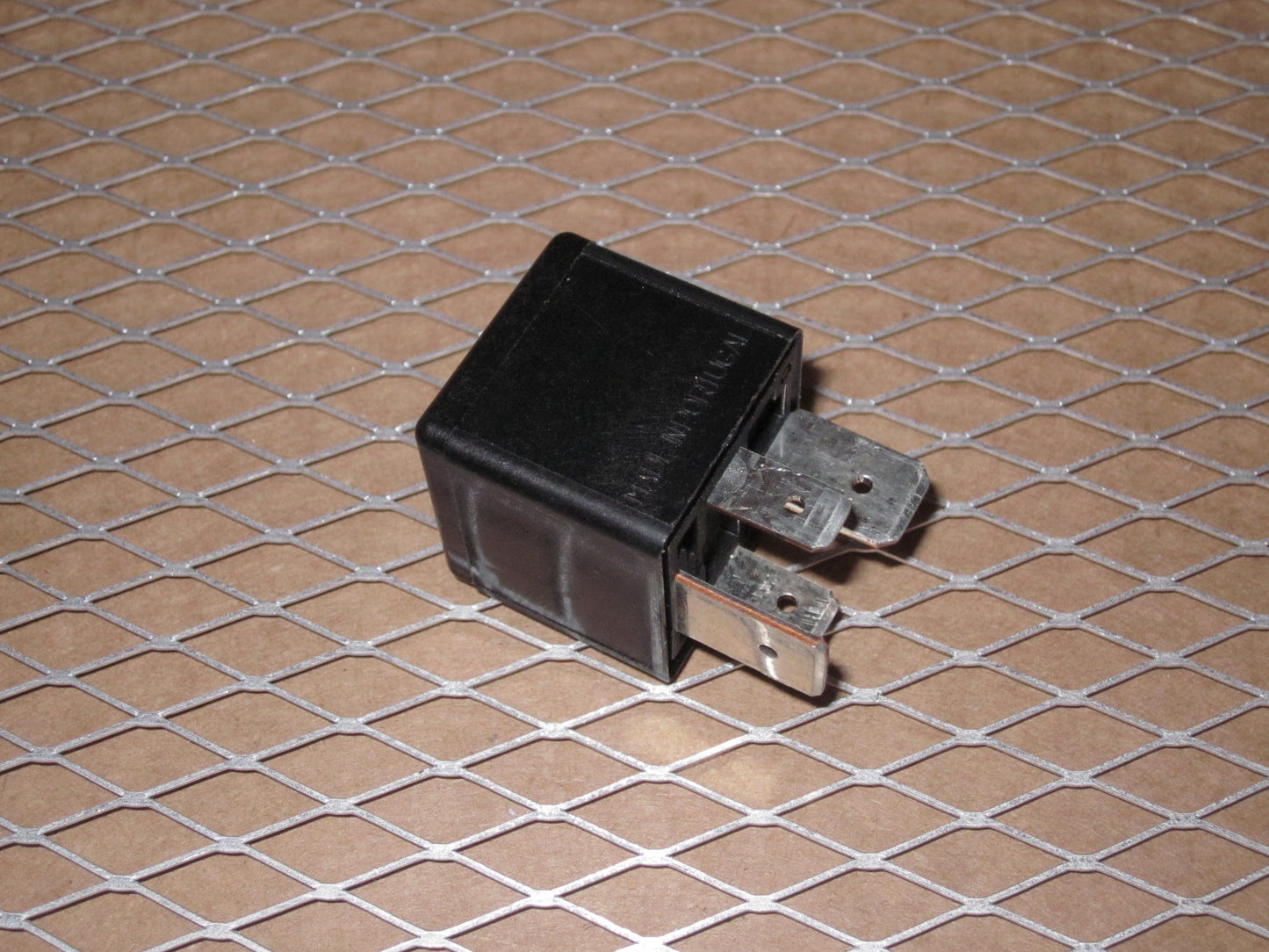 Volvo Relay V23134-J52-X346 / 9441158