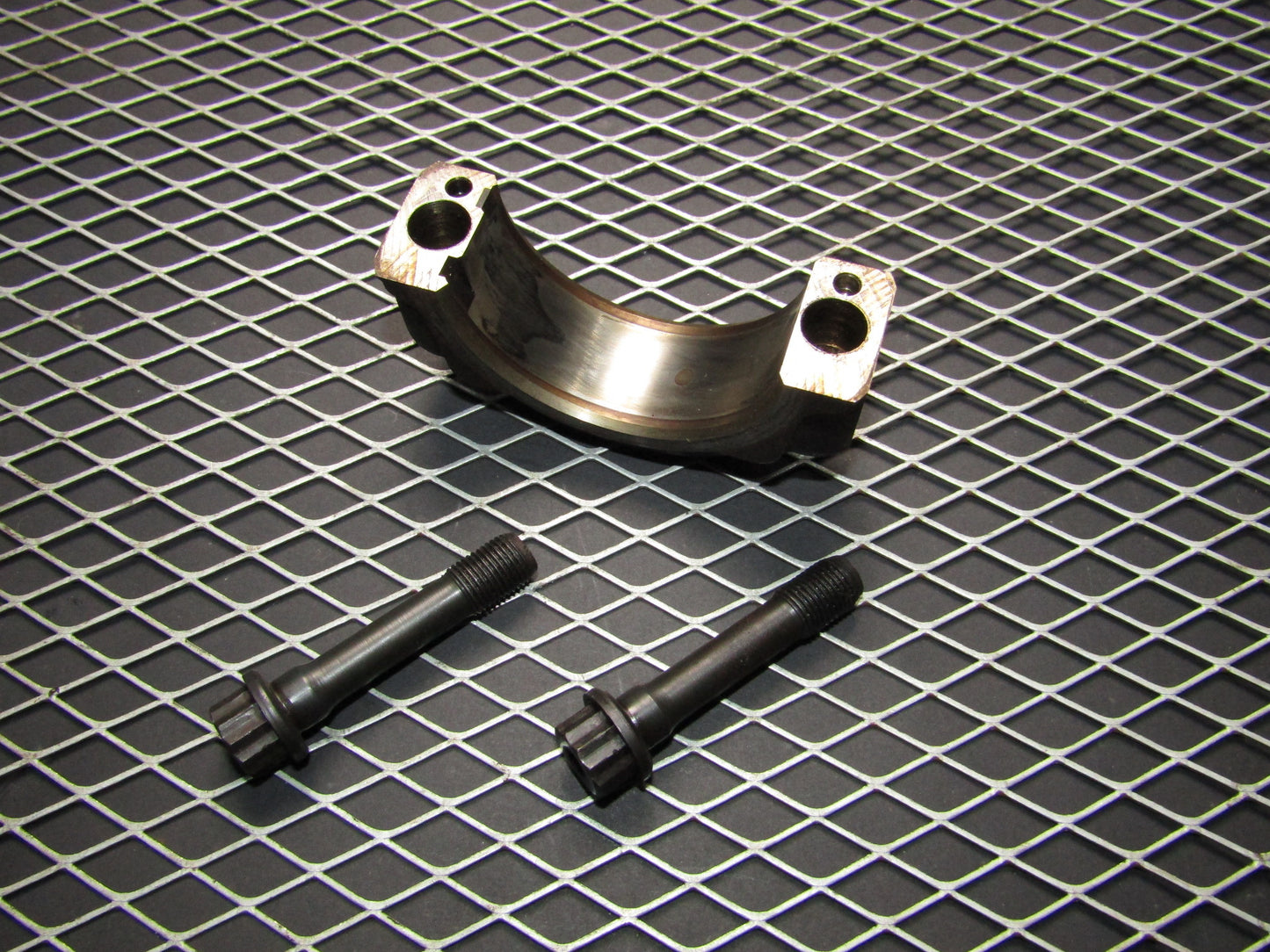 1991 Toyota Crown 2JZ-GE None VVti OEM Piston Bearing Cap