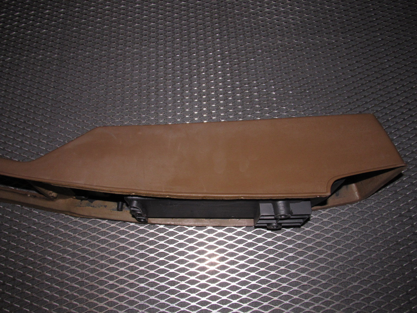 81 82 83 Datsun 280zx OEM 2+0 Center Console