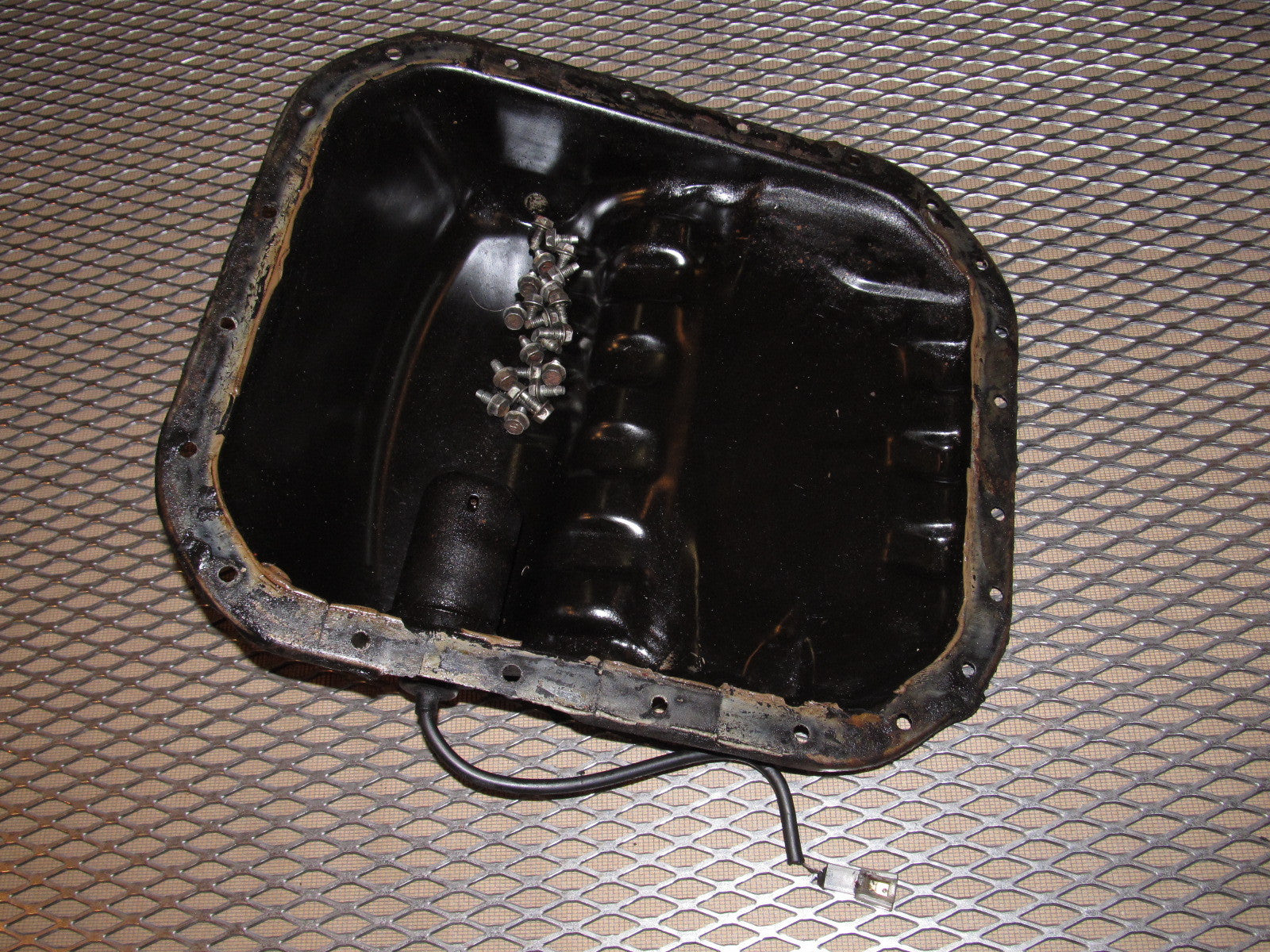 84 85 Mazda RX7 OEM 12A Engine Oil Pan
