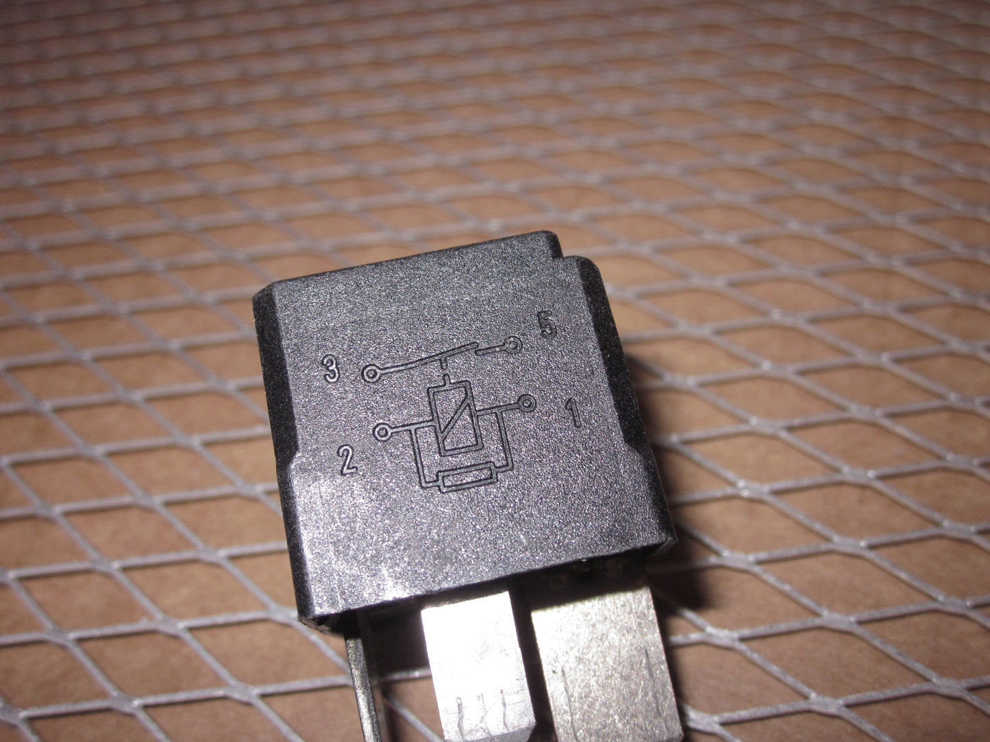 Volvo Relay 9441158 / 4RA 007 793-01