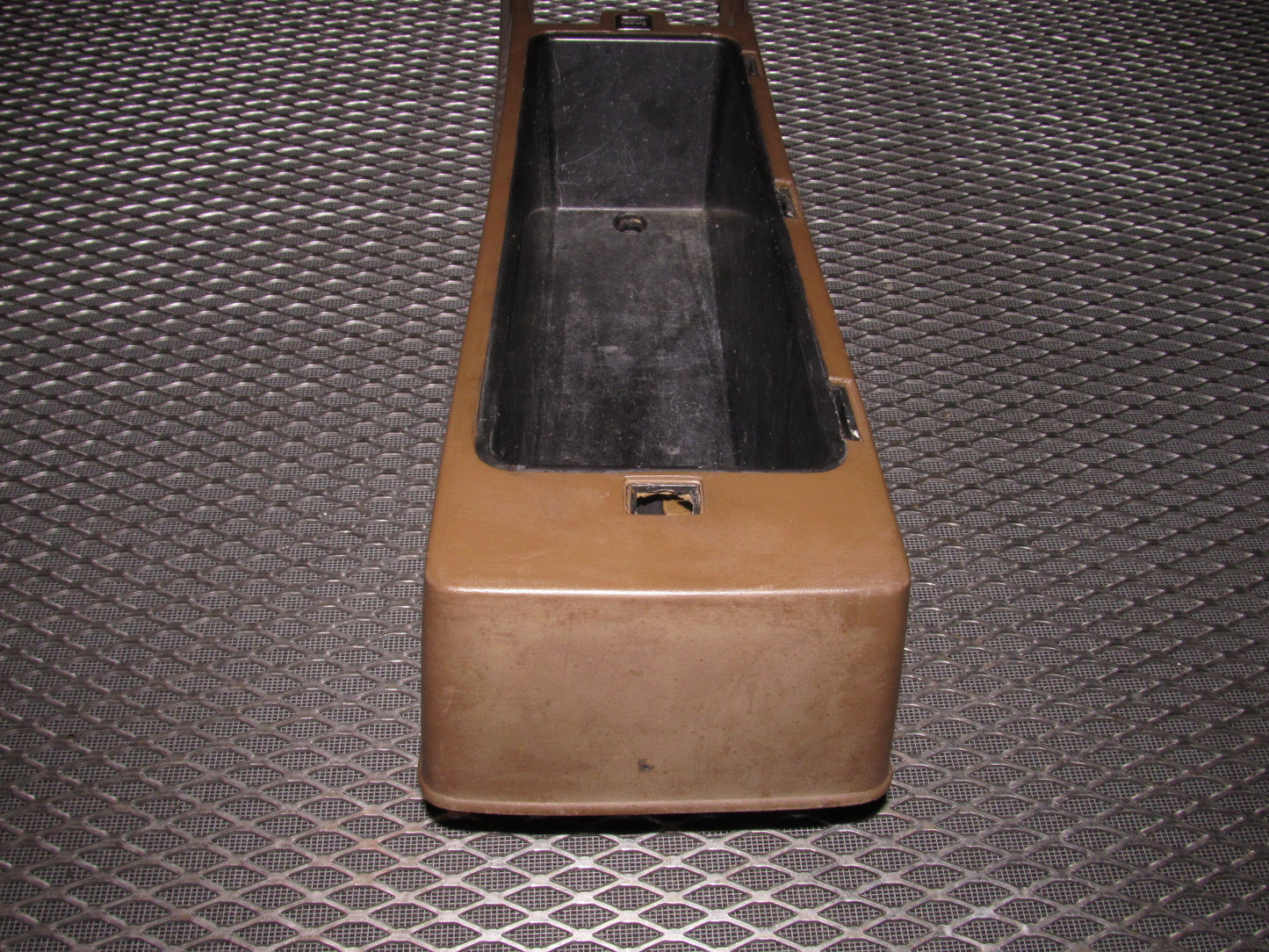 81 82 83 Datsun 280zx OEM 2+0 Center Console