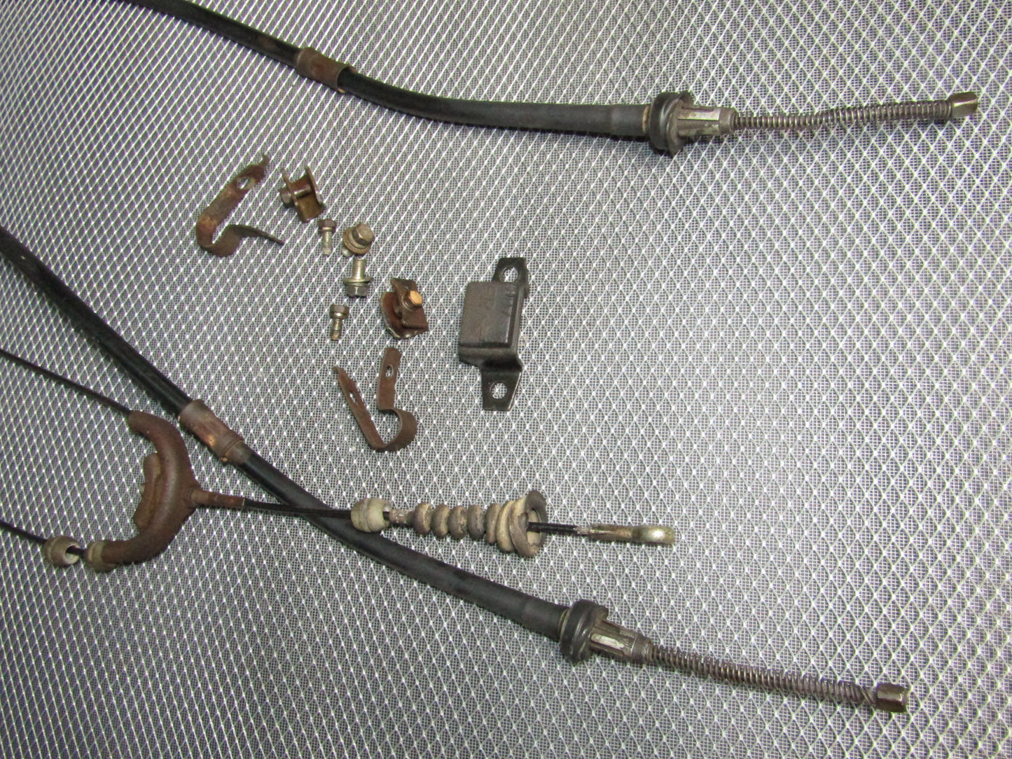 87 88 89 90 91 Toyota Crown Royal Saloon OEM Parking Brake Cable