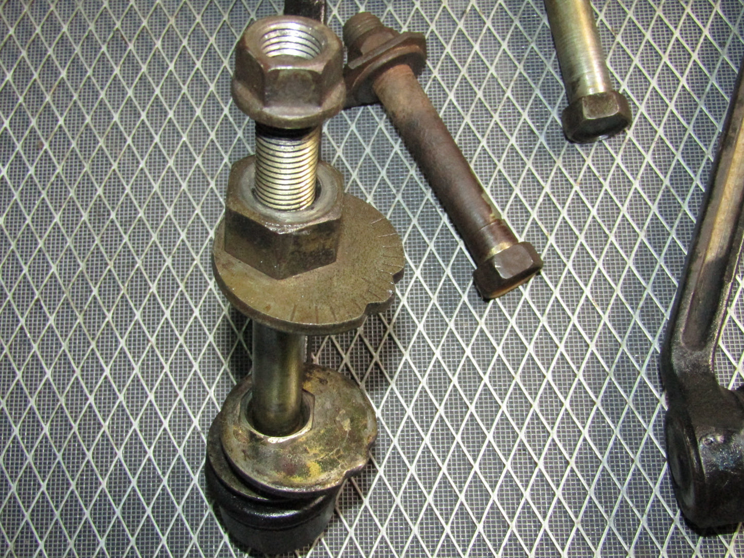 87 88 89 90 91 Toyota Crown Royal Saloon OEM Stabilizer Link - Rear Set