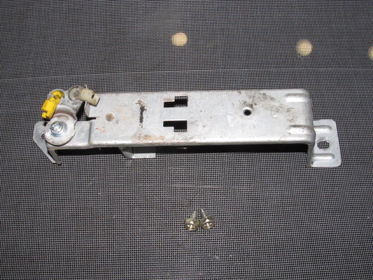 90-96 Nissan 300zx OEM Door Panel Brake & Linkage Clip - Left