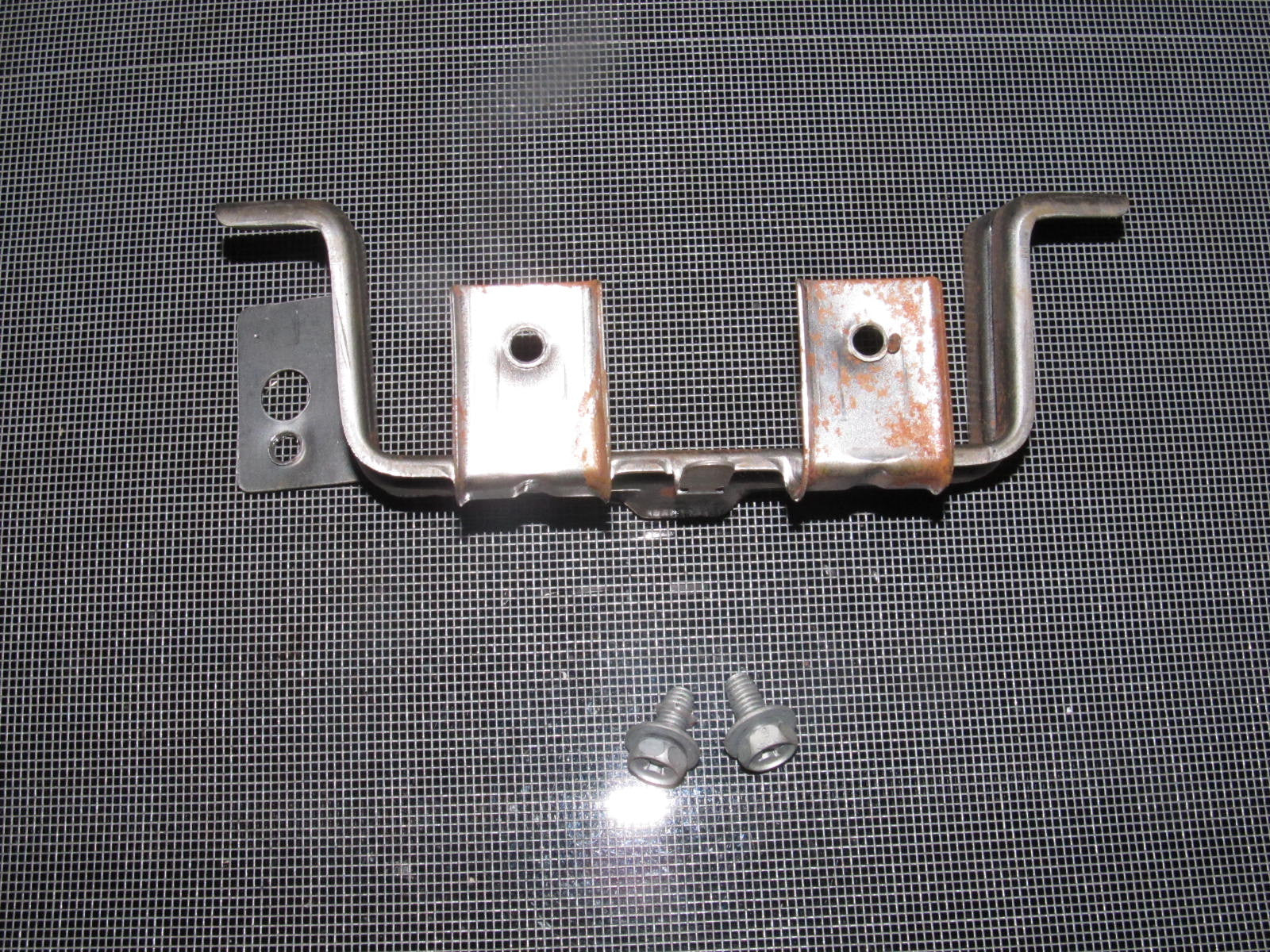 90-96 Nissan 300zx OEM Door Panel Bracket - Left