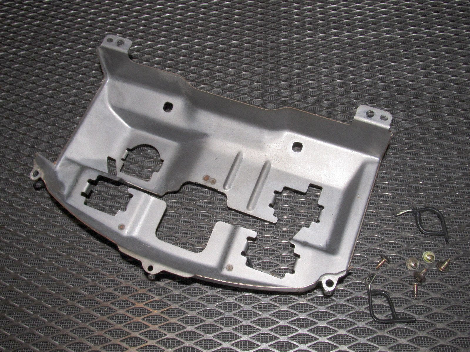 94 95 96 97 Mitsubishi 3000GT OEM Speedometer Bracket
