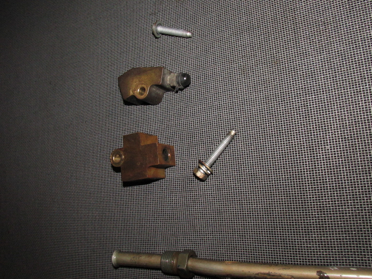 90 91 92 93 94 95 96 Nissan 300zx OEM Clutch Bleeder Line & Valve