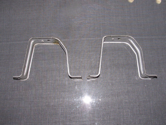 95 96 97 98 99 Mitsubishi Eclipse OEM Rear Quarter Panel Mounting Bracket