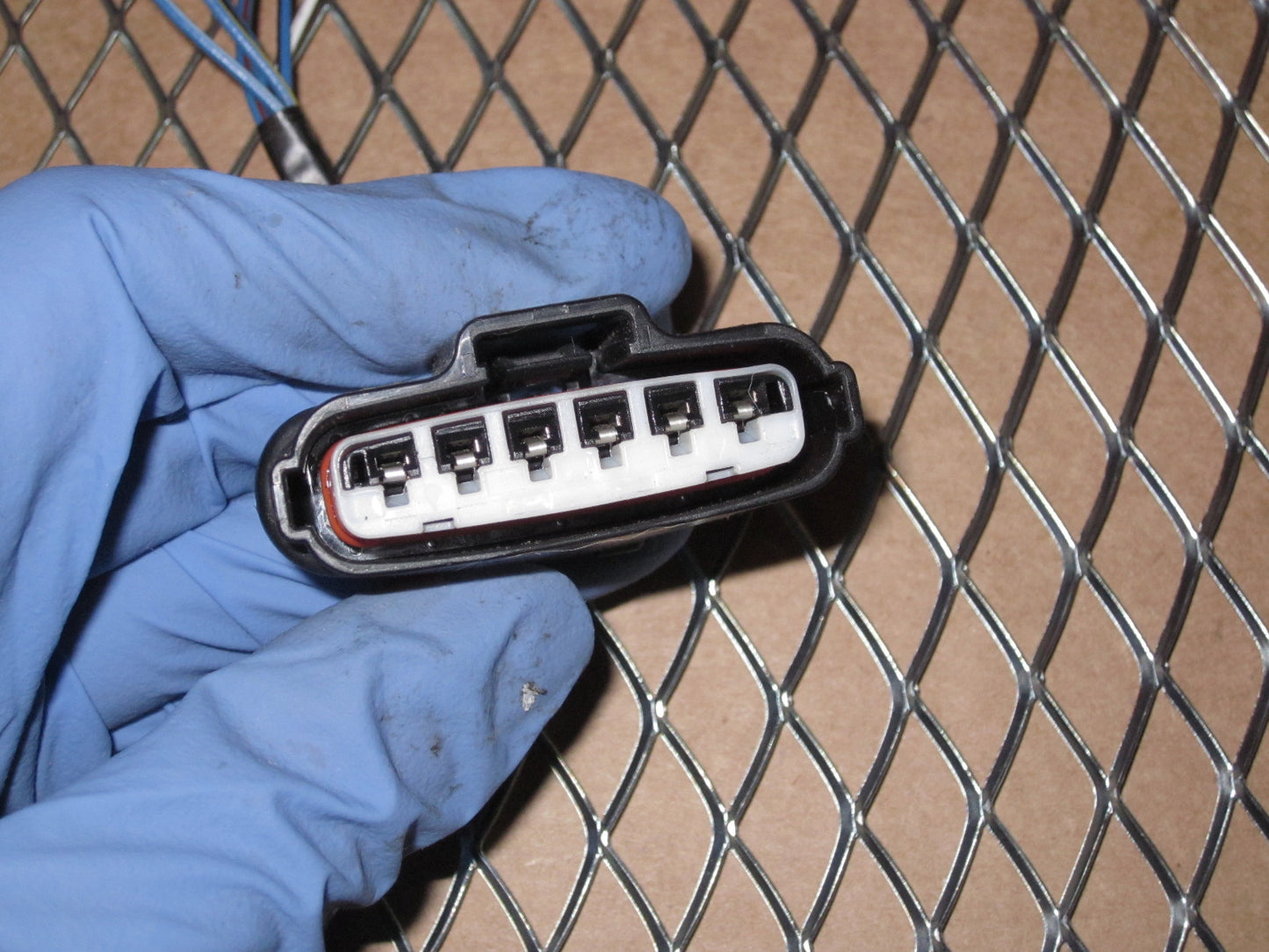 00 01 02 03 04 05 Toyota MR2 OEM Door Latch Actuator Pigtail Harness - Right