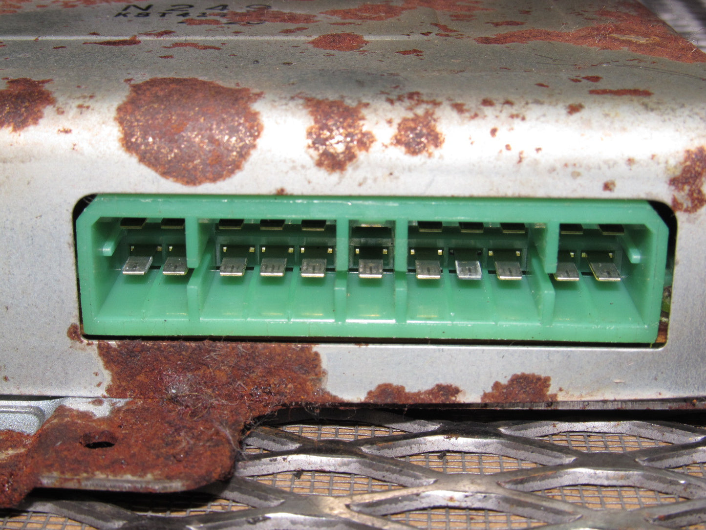 84 85 Mazda RX7 OEM Engine Computer ECU - M/T 12A