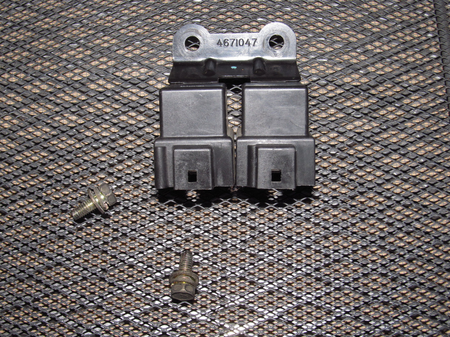 Mitsubishi Universal Relay 83159