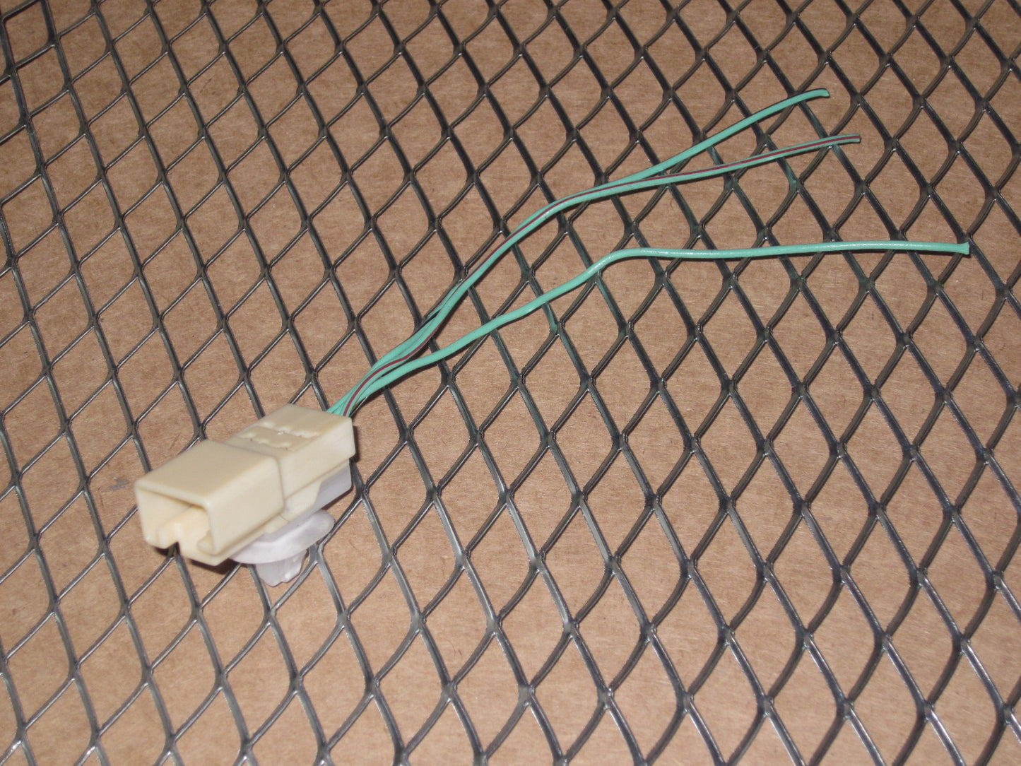 00 01 02 03 04 05 Toyota MR2 OEM Exterior Side Power Mirror Pigtail Harness - Right