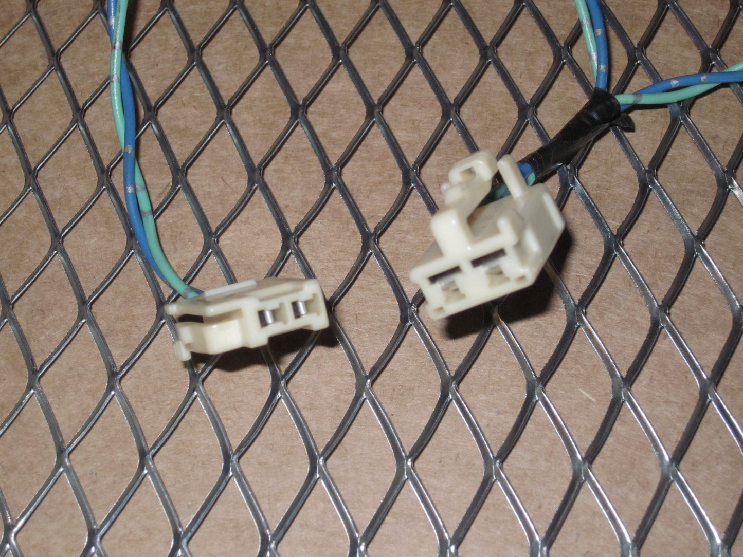 00 01 02 03 04 05 Toyota MR2 OEM Door Speaker & Tweeter Pigtail Harness - Set