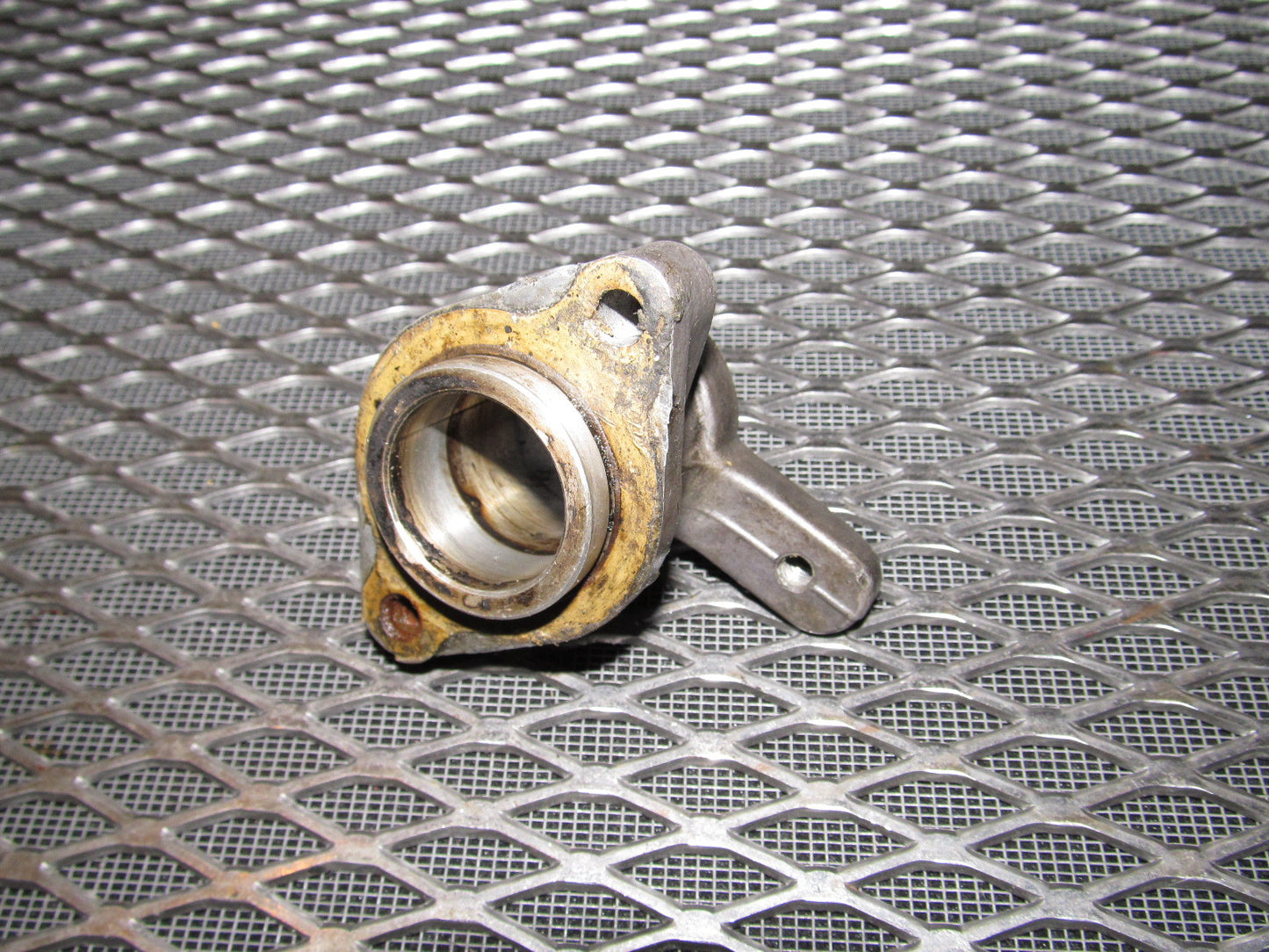 81 82 83 Datsun 280zx OEM L28E Ignition Distributor Holder
