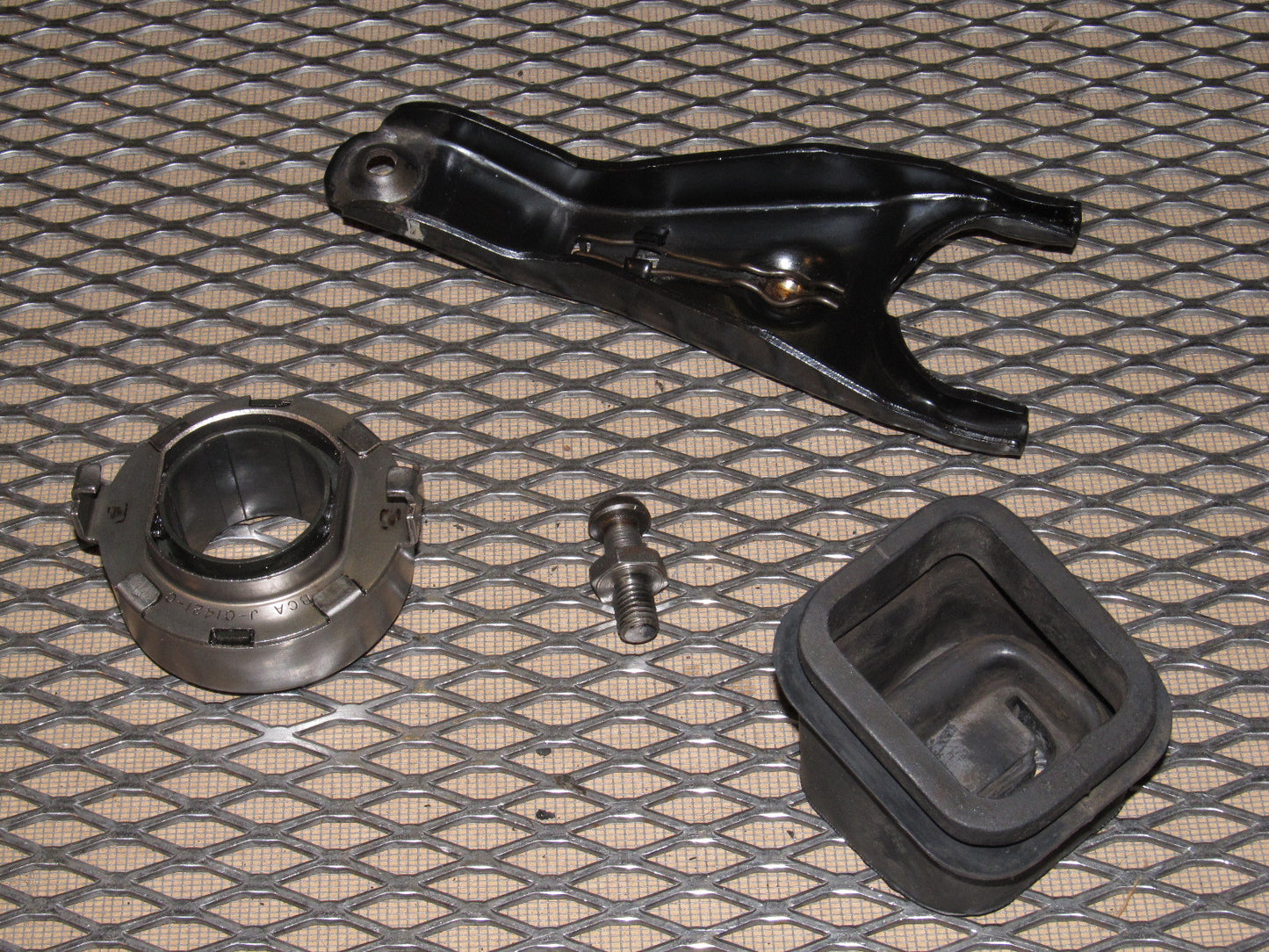 84 85 Mazda RX7 OEM M/T Clutch Fork & Bearing